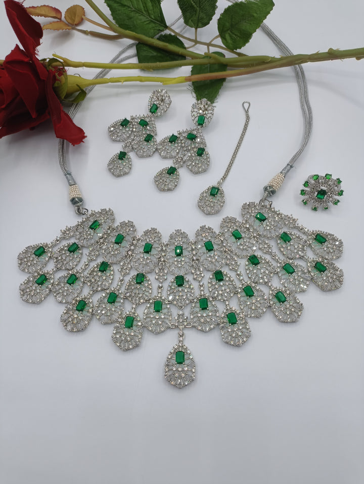 DIAMOND NECKLACE