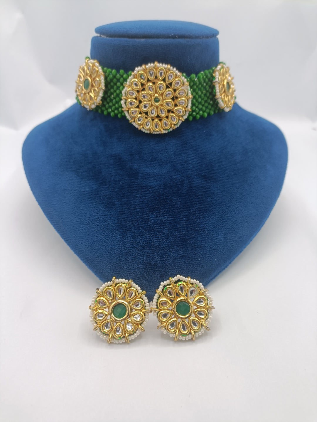 Chatapati Kundan choker