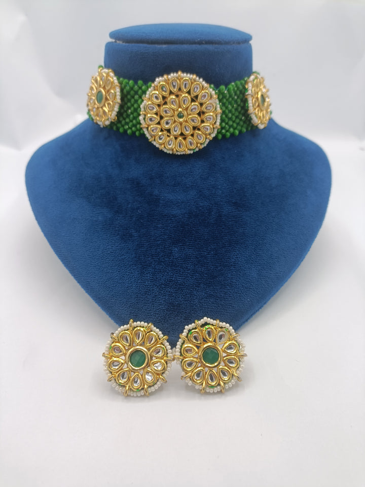 Chatapati Kundan choker