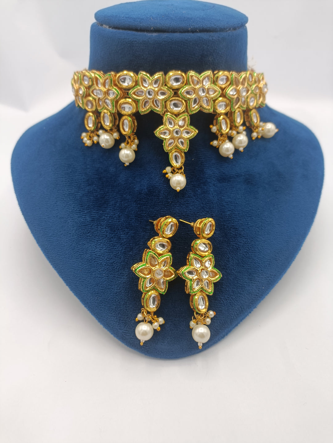 Floral Kundan choker