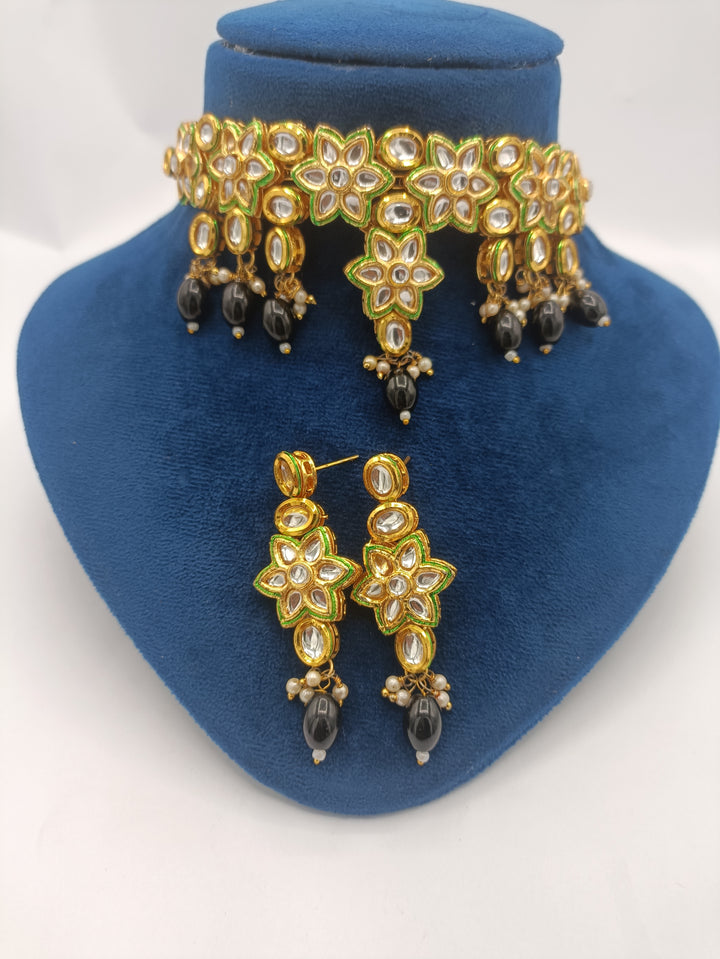 Floral Kundan choker