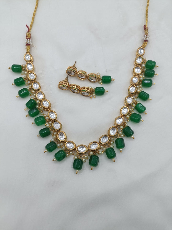 Single layer Kundan necklace
