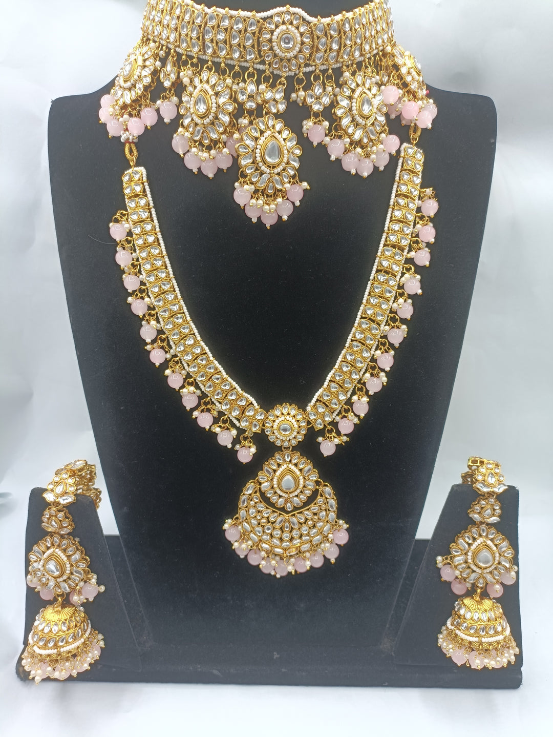 Traditional Kundan bridal set