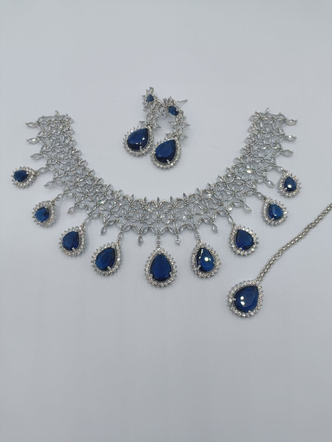 sapphire silver necklace