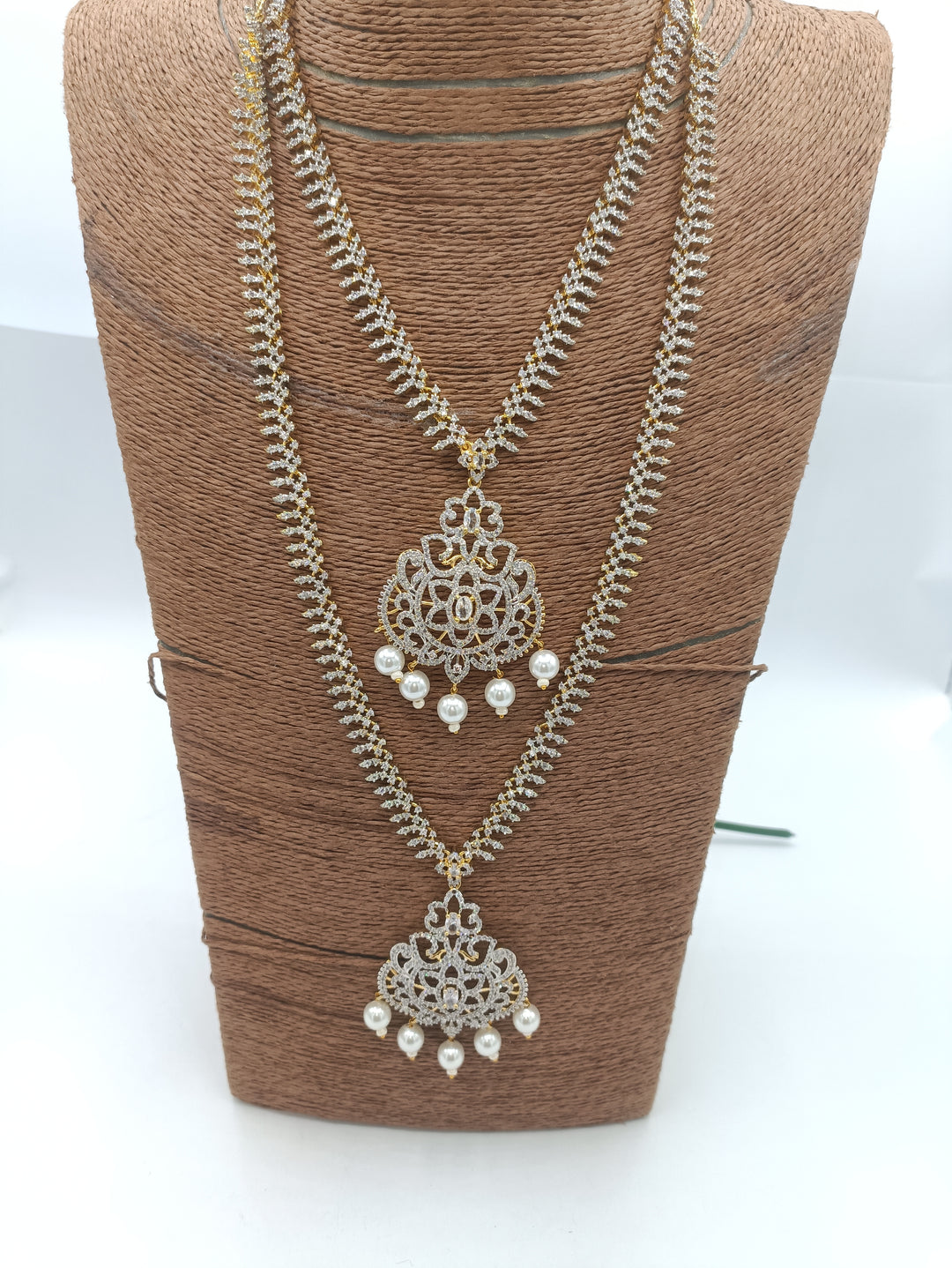 Glamorous necklace and Mala