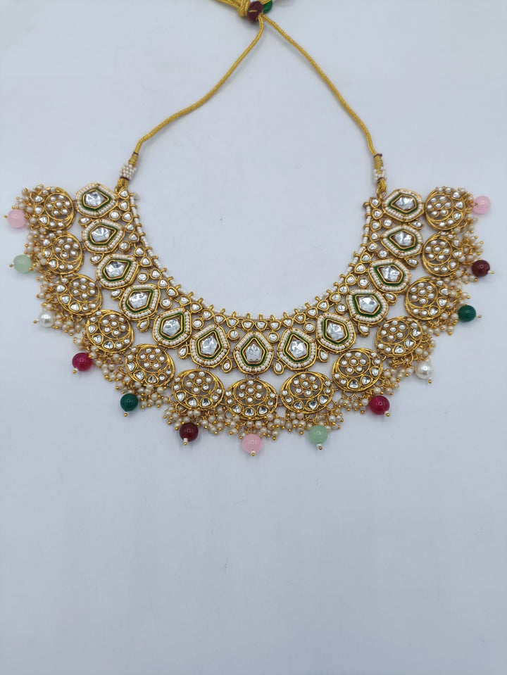 Royal kundan set