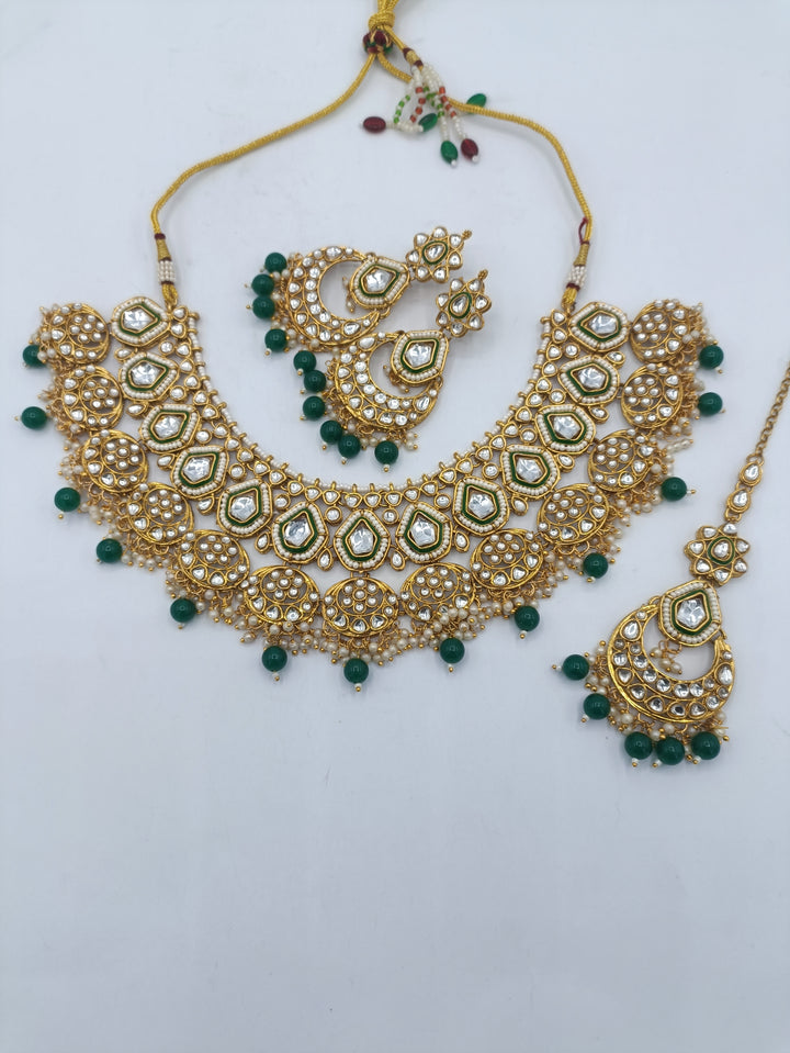 Royal kundan set