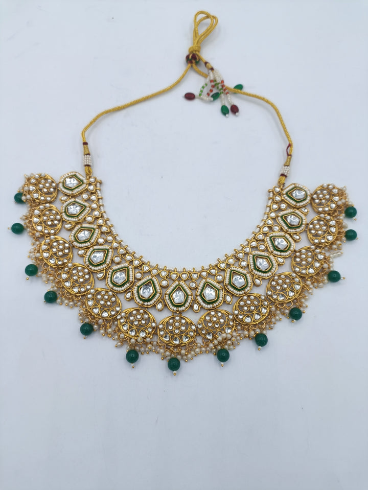 Royal kundan set