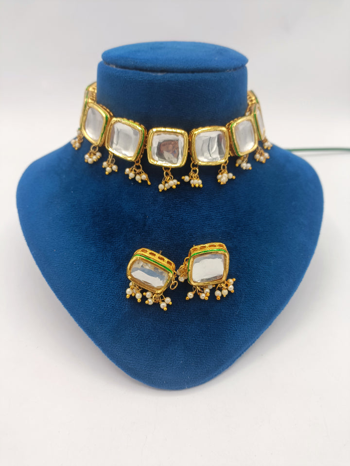 Stone Kundan choker