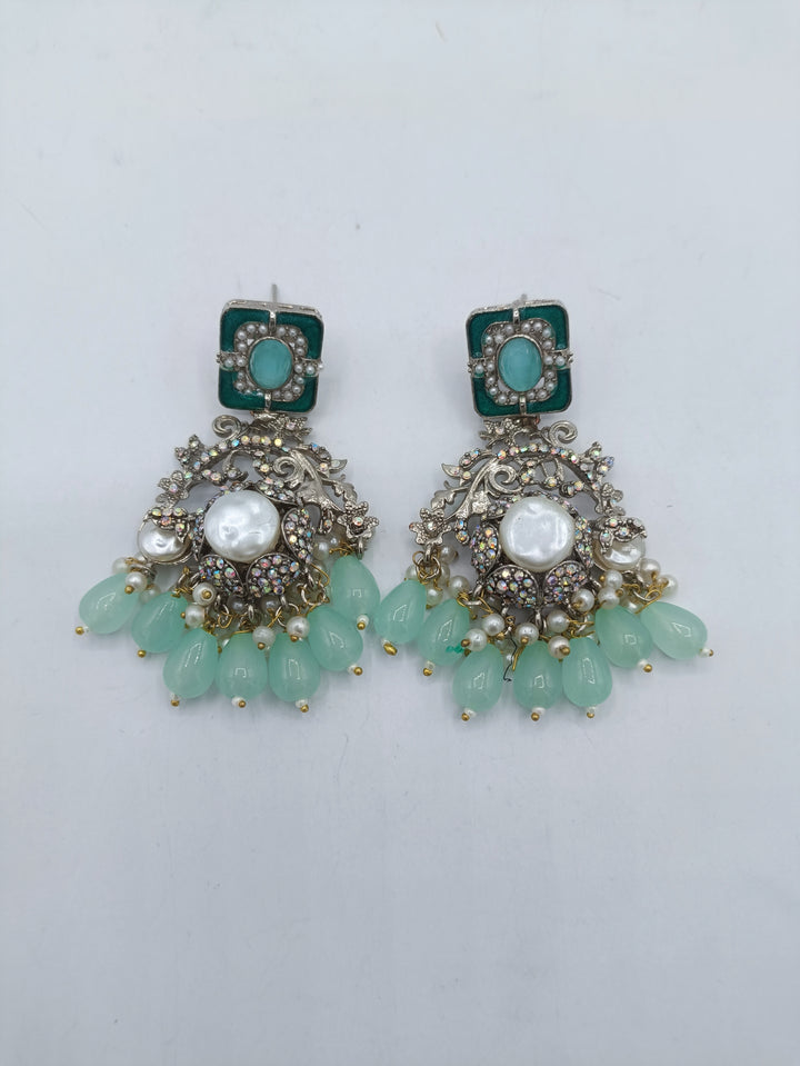 Silver platted sea-green choker