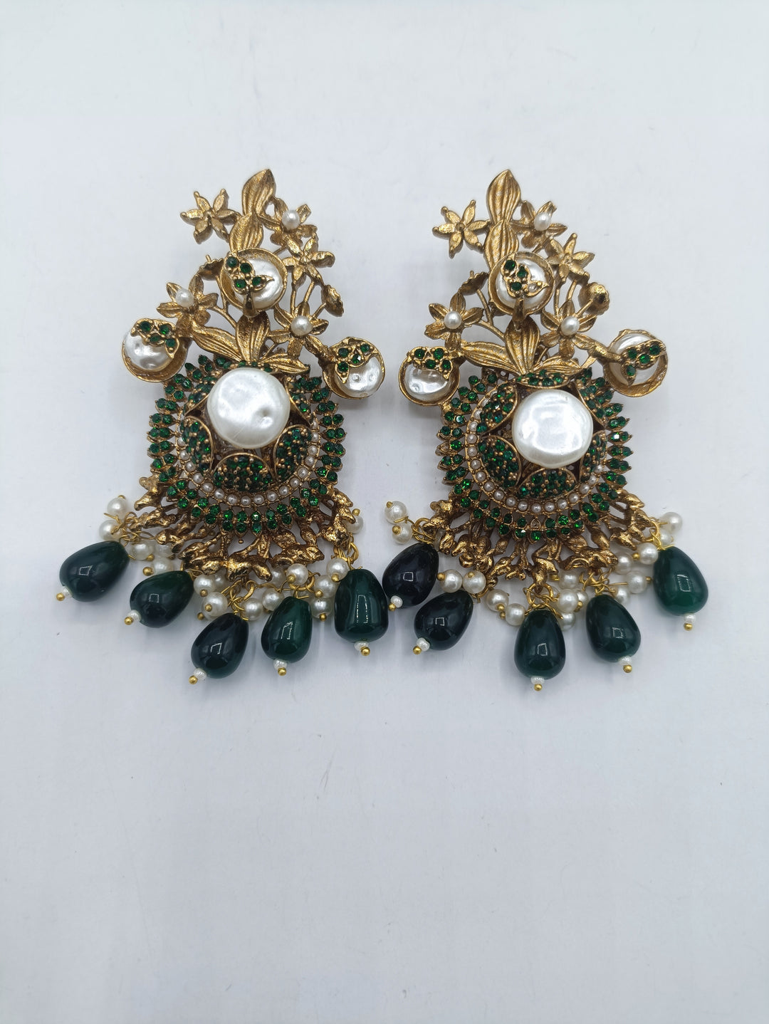 Emerald Turkish choker