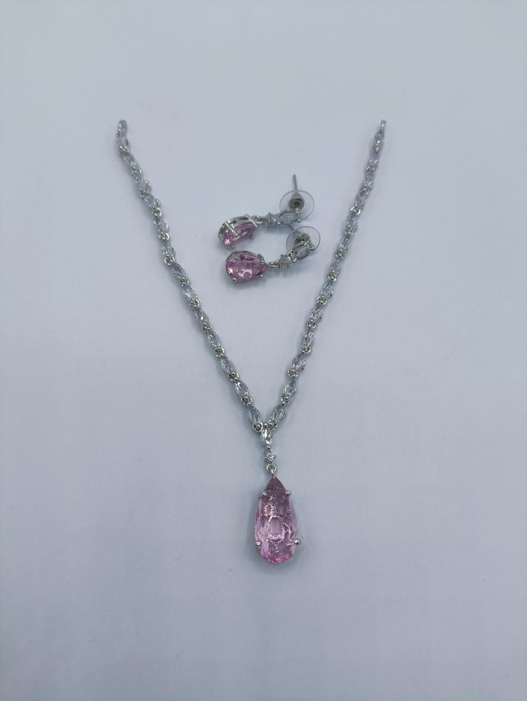 water drop diamond cut neckline