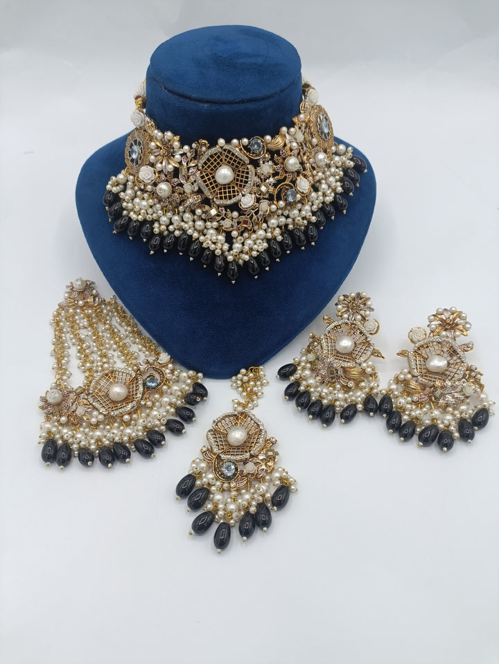 PEARL COLLAR SET