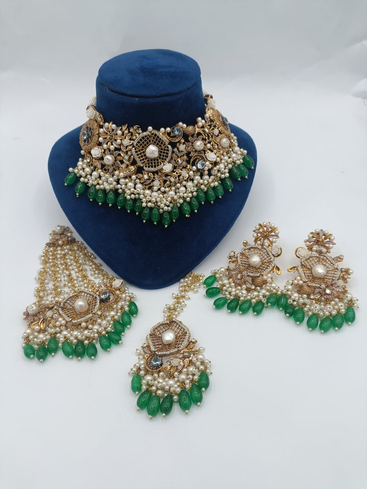 PEARL COLLAR SET