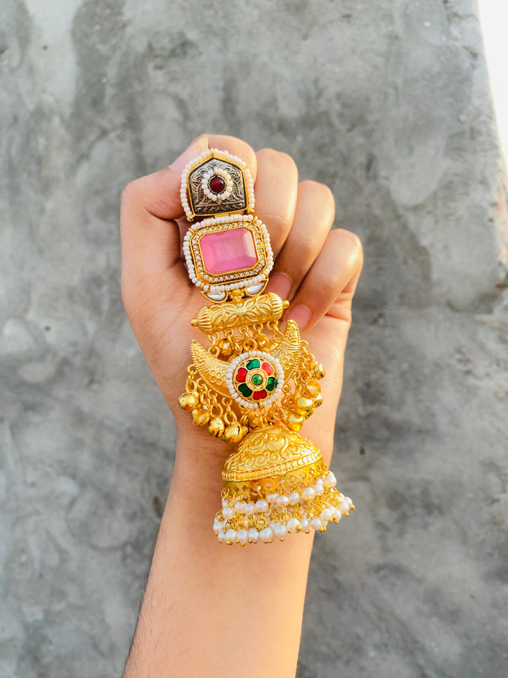 Majestic jhumka