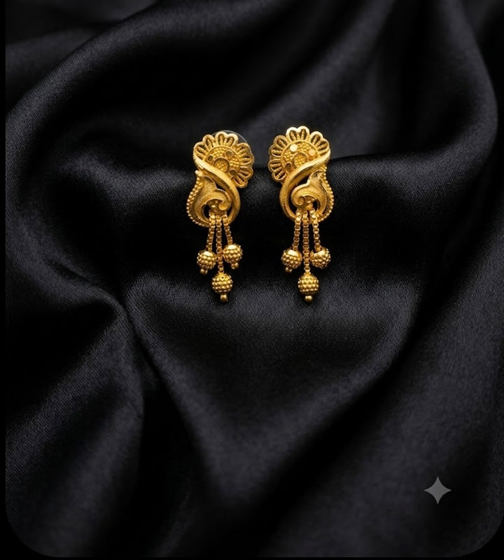 Gold design 1
