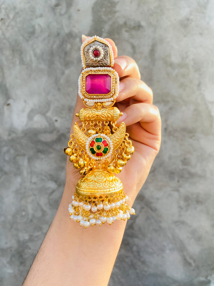 Majestic jhumka