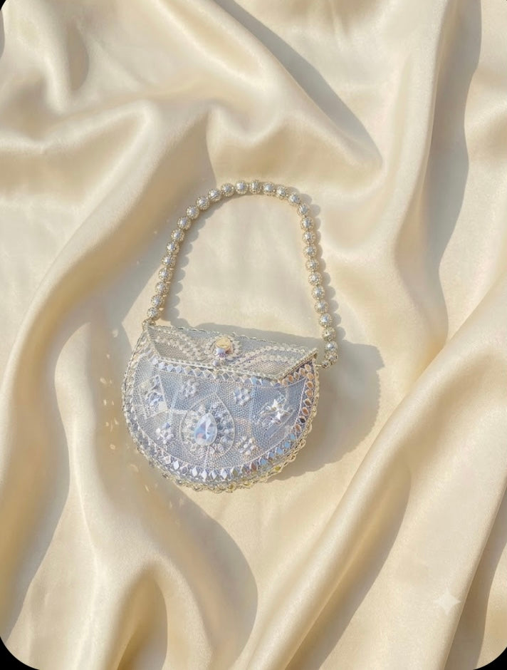 Sliver clutch design 1