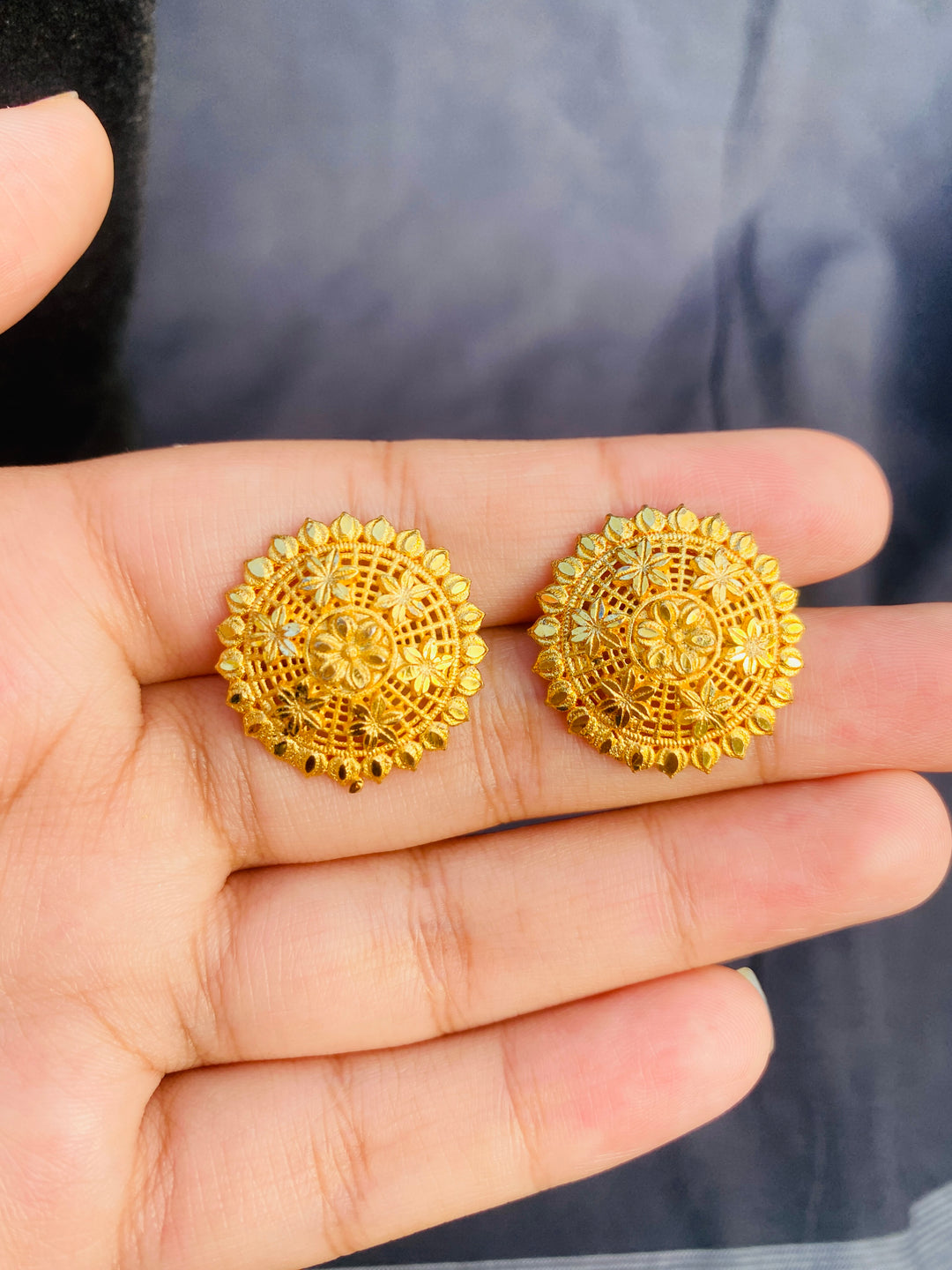 Gold design 2