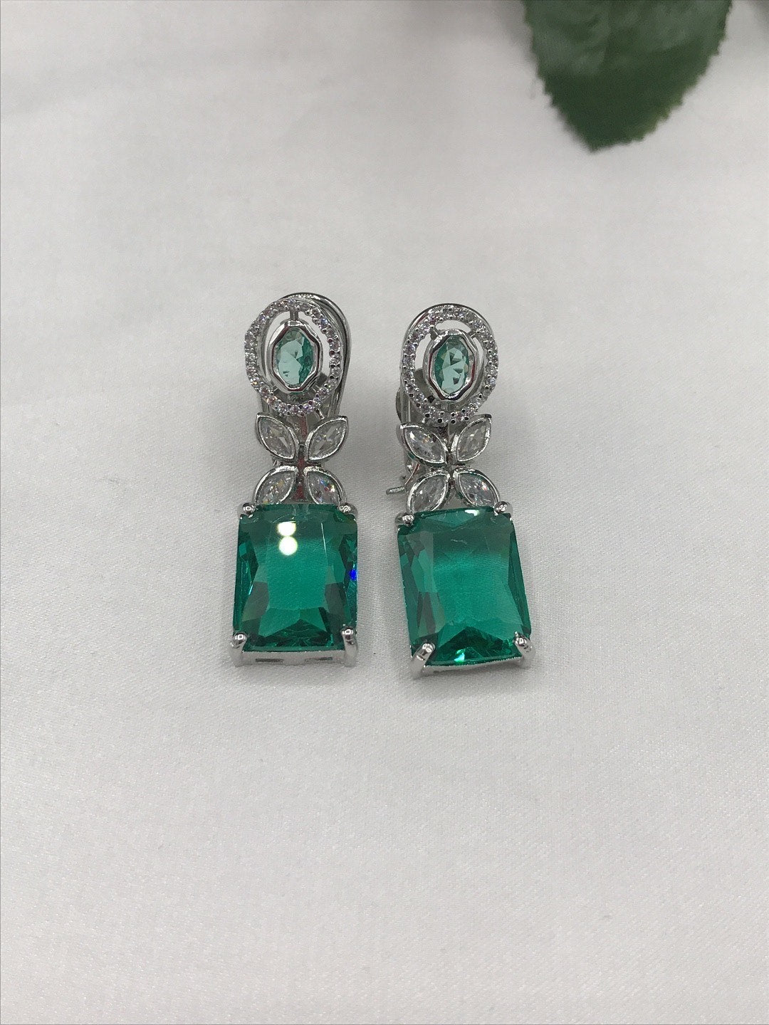 Timeless unique neckline