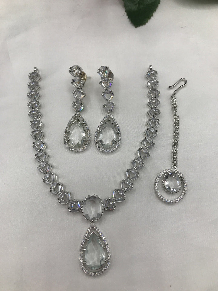 elegant silver neckline