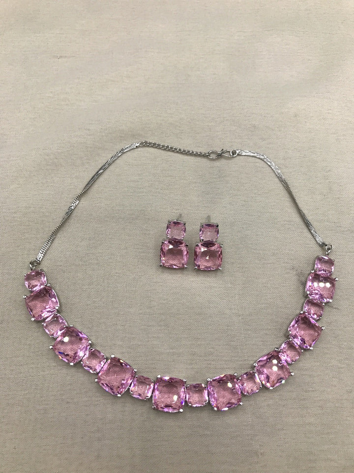elegant doublet necklace