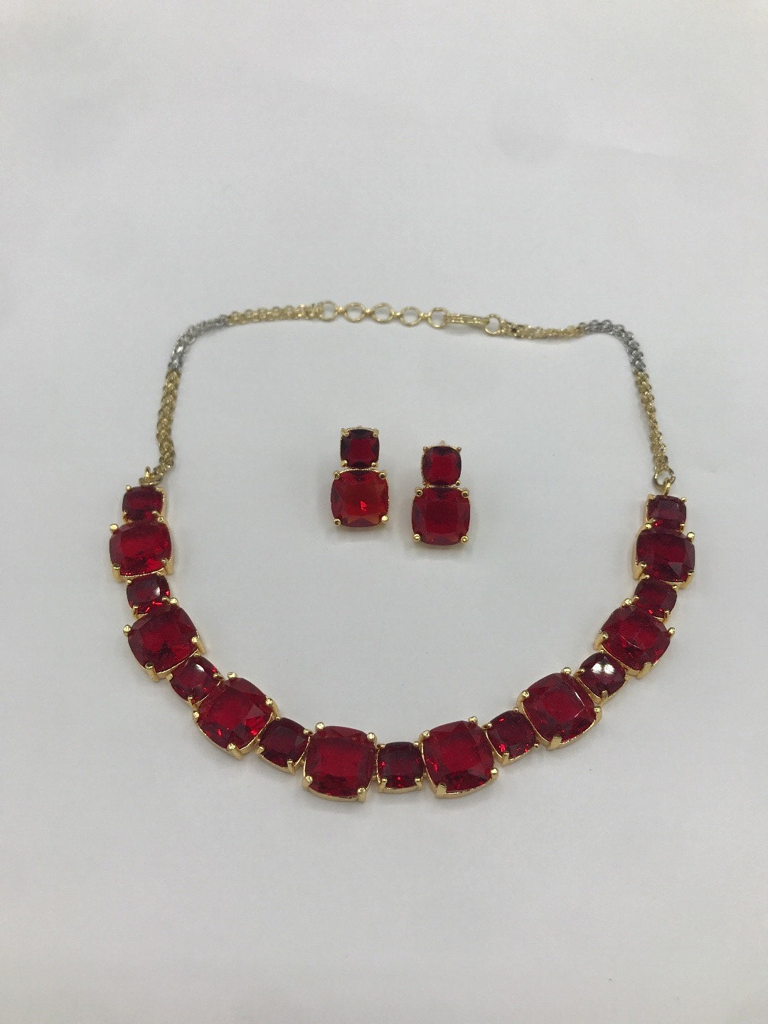 classic Doublet necklace
