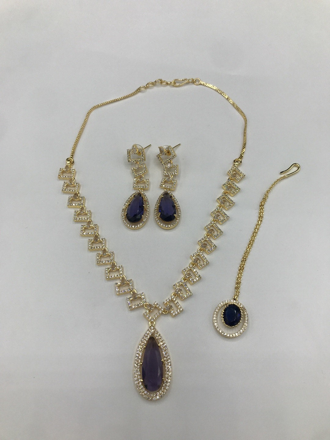 Gold platted neckline