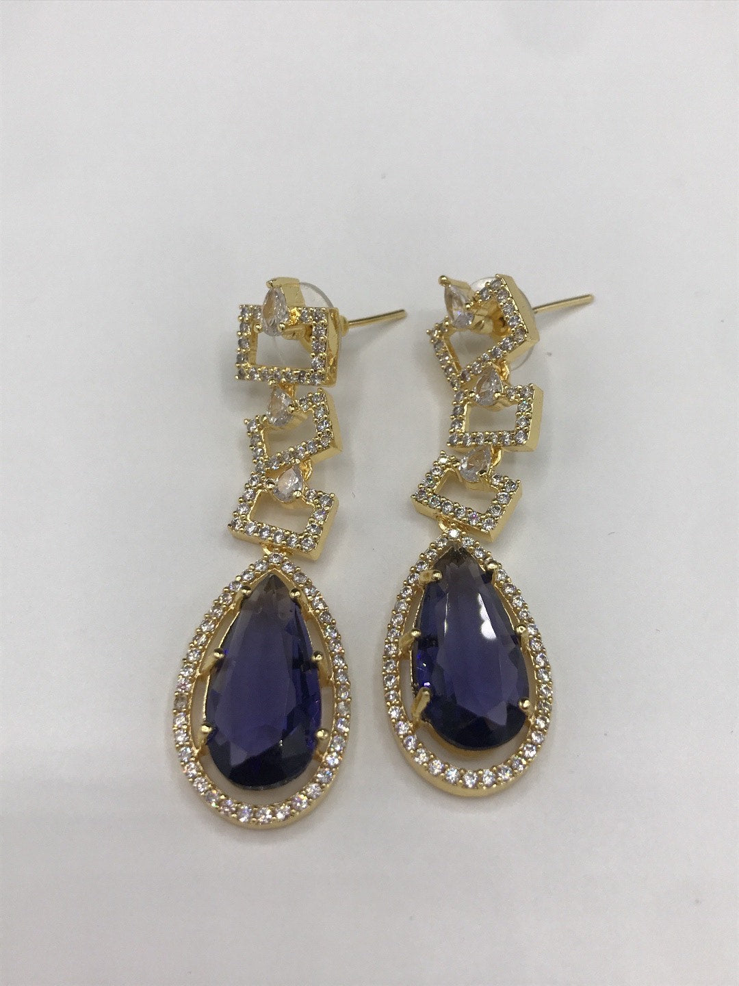 Gold platted neckline