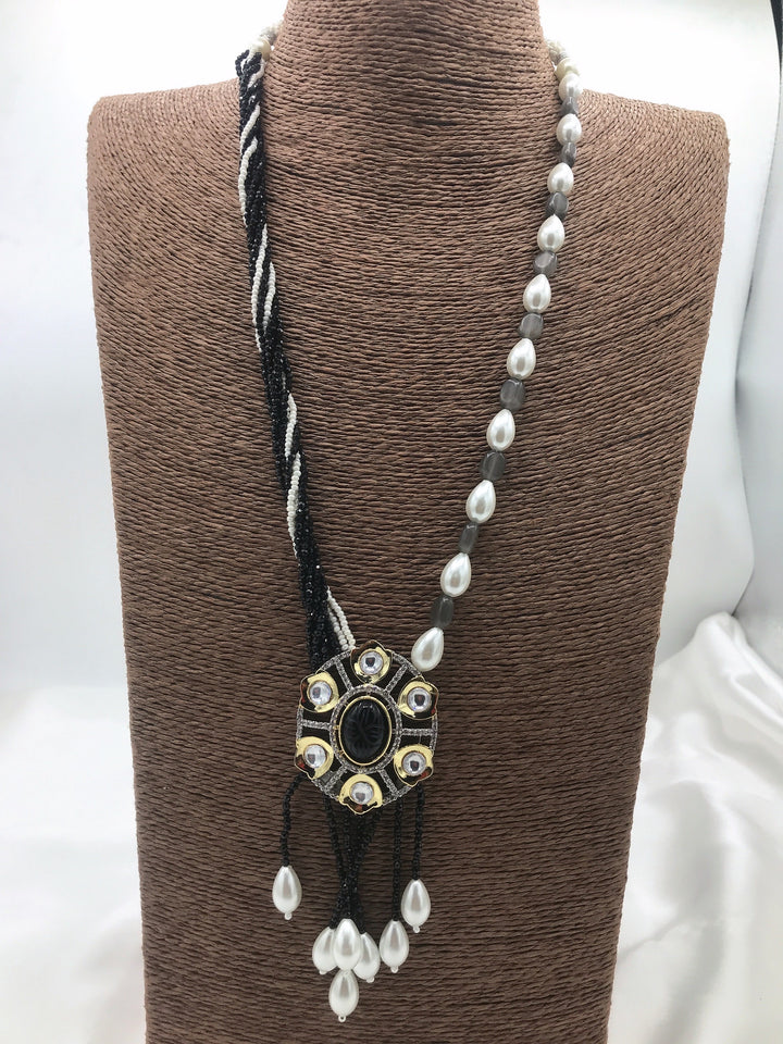 Elegant Amrapali stones mala