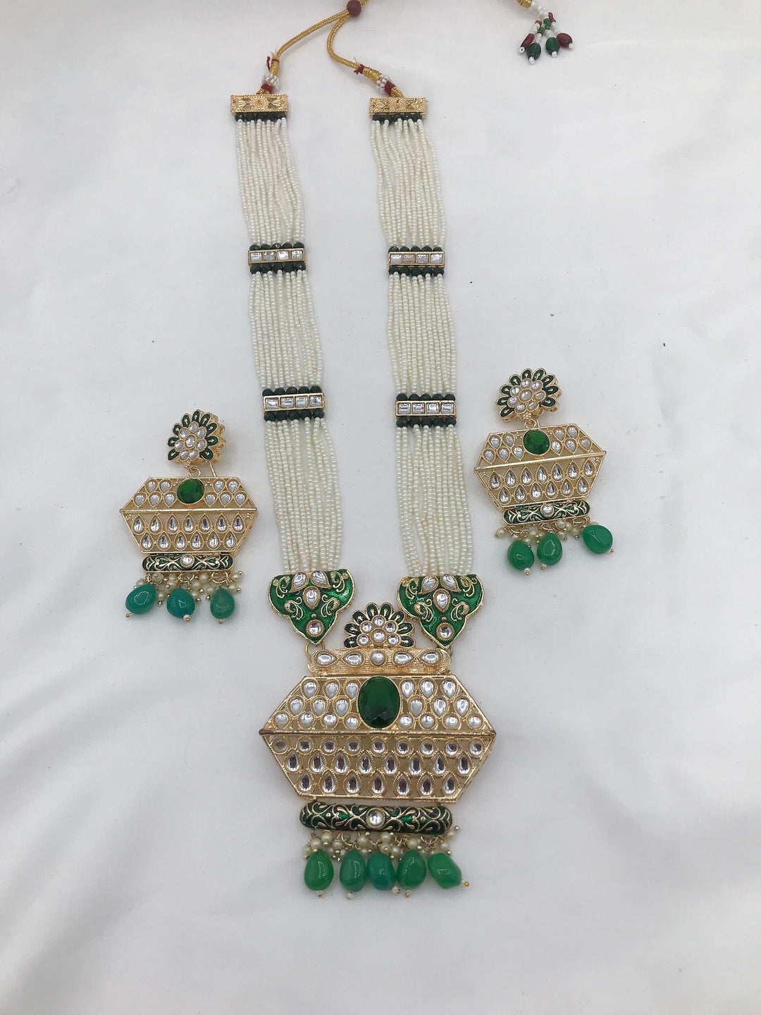Kundan long mala
