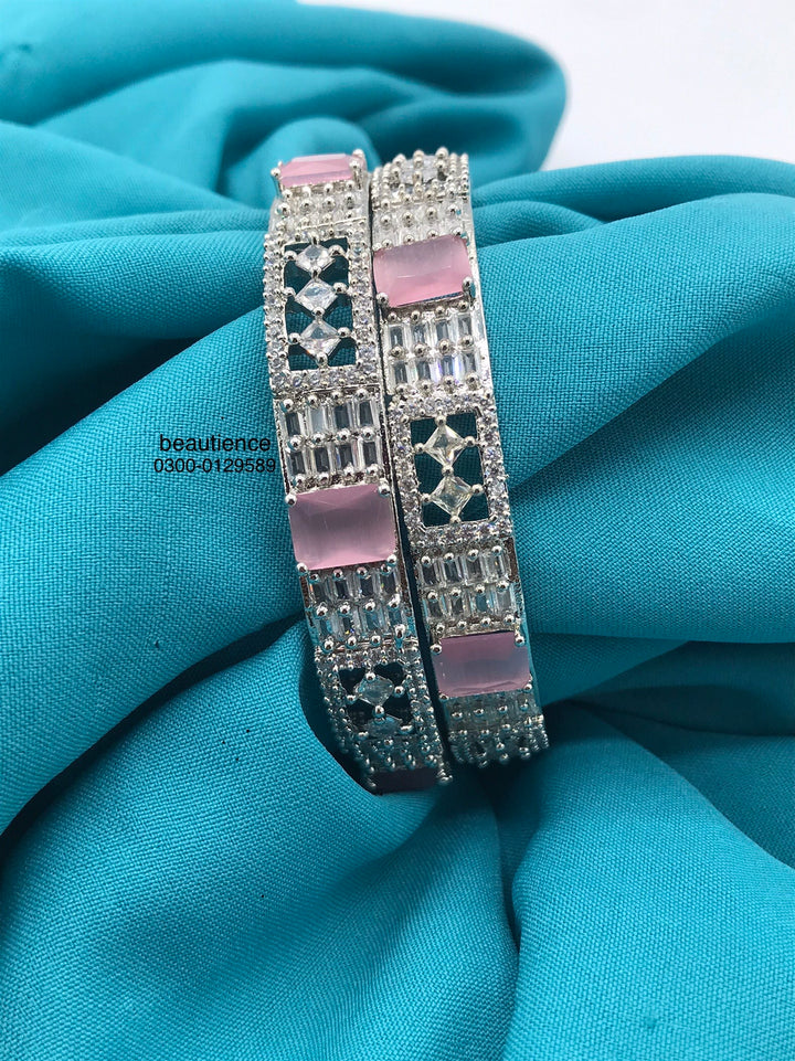 DIAMOND BANGLE/KARA