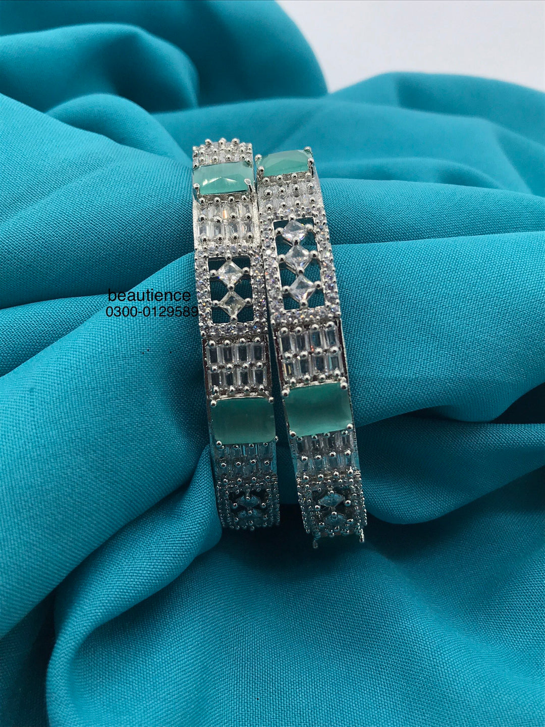 DIAMOND BANGLE/KARA