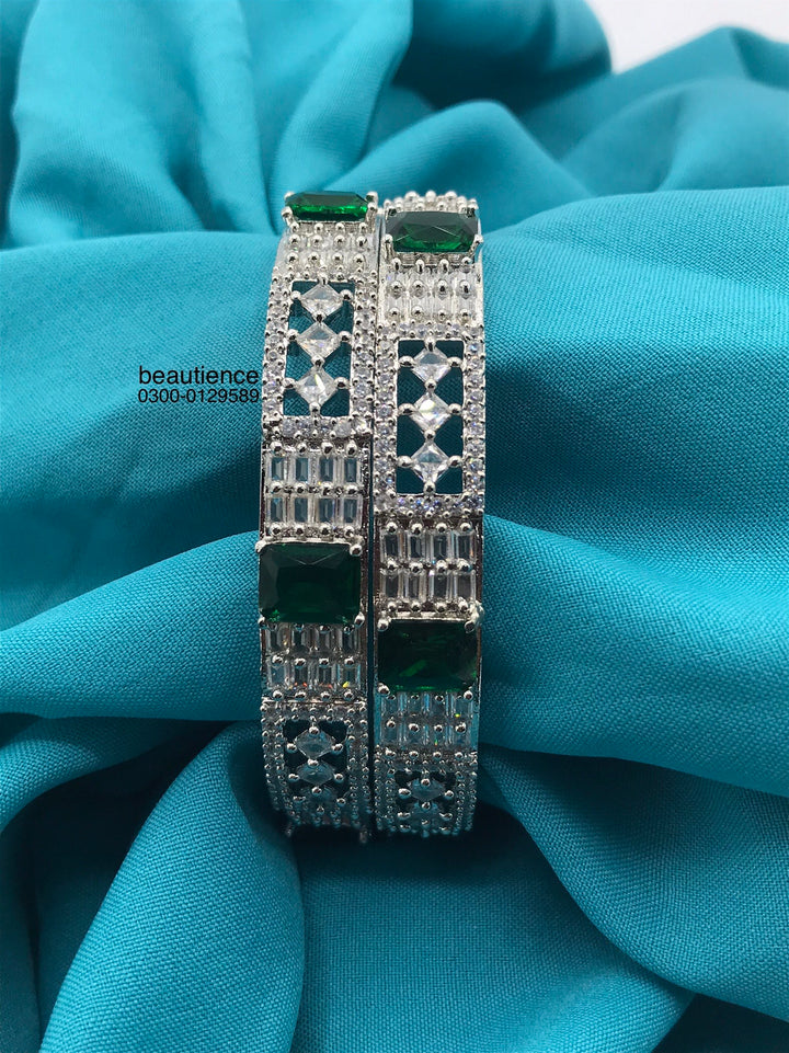 DIAMOND BANGLE/KARA