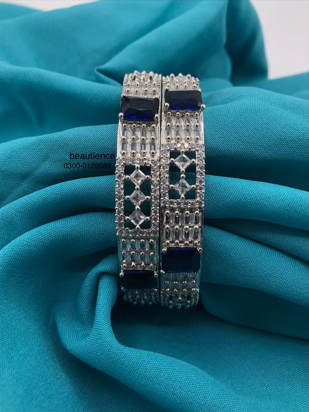 DIAMOND BANGLE/KARA